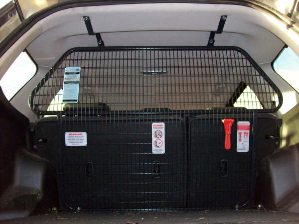 Nissan pathfinder r50 cargo barrier #2
